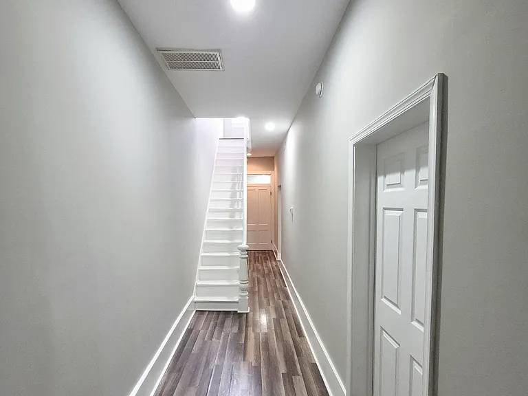 2820 Q St — Photo 2
