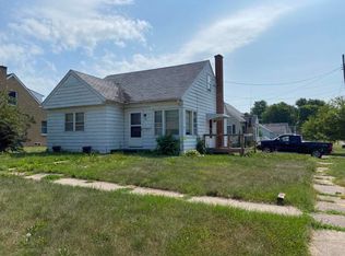 306 S Heaton St, Morrison, IL 61270