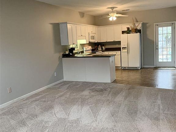 3rd image of 152 Waterford Lake Dr