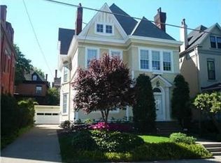 6216 Howe St, Pittsburgh, PA 15206