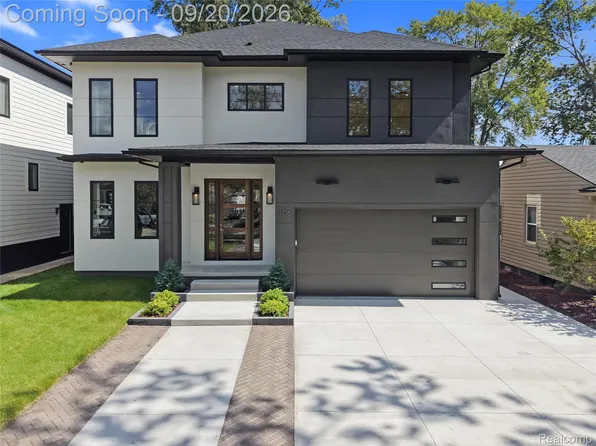 4106 Elmhurst Ave, Royal Oak, MI 48073