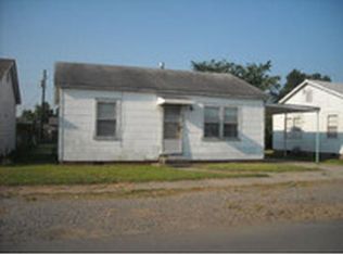 207 W 20th St, Stuttgart, AR 72160