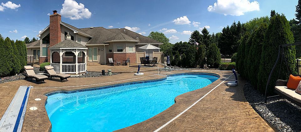 2nd image of 40W890 Dillionfield Dr