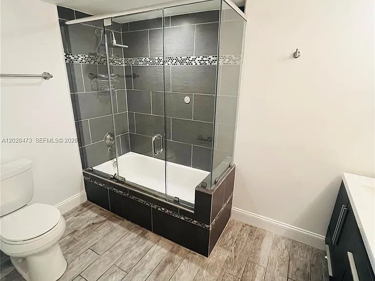 2655 Collins Ave #602 — Photo 19