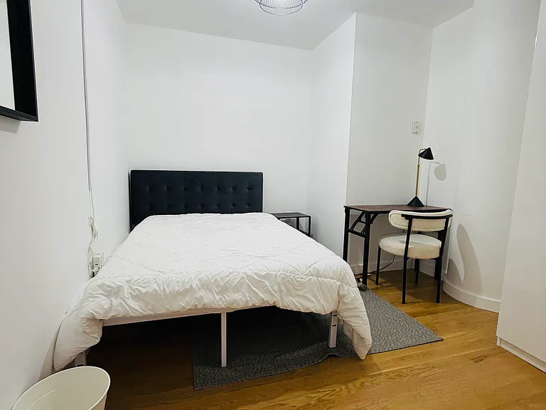 90 William St #11F — Photo 8