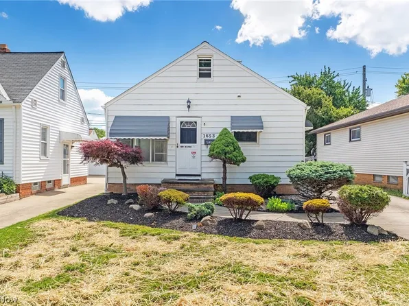 1653 Woodhurst Ave, Mayfield Heights, OH 44124