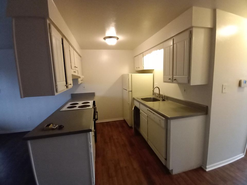 2nd image of 5359 S Elati St APT 102
