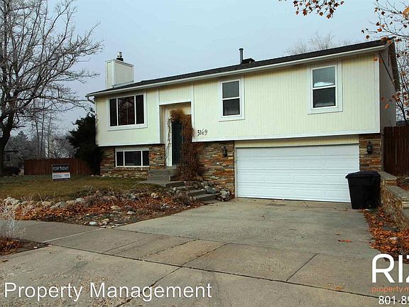 3rd image of 3169 E Candytuft St