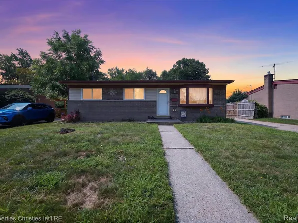 34329 Florence St, Westland, MI 48185