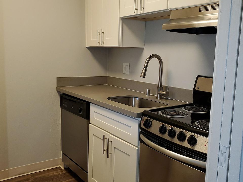 1st image of 1235 Jefferson Ave APT 108