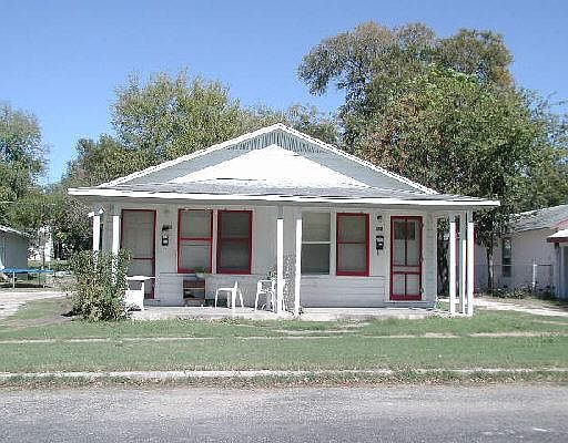 1st image of 329-31 MONTICELLO CT