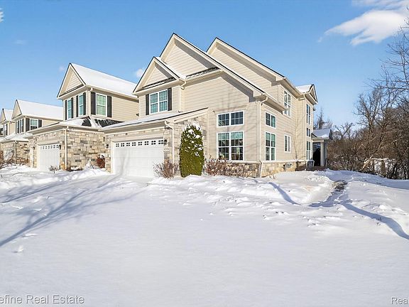 5th image of 42896 Cardinal Way