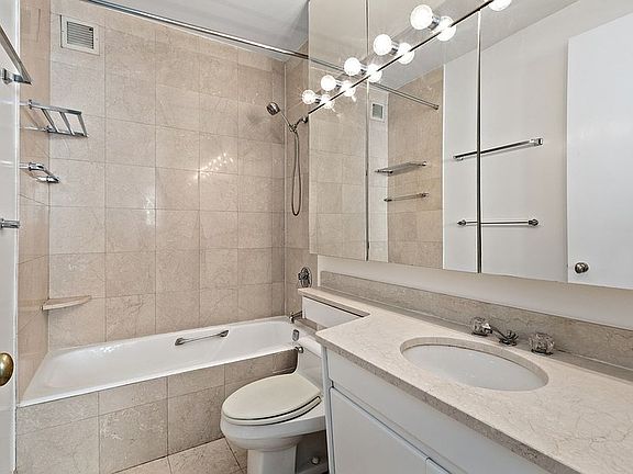 3rd image of 210 E 65th St APT 12C