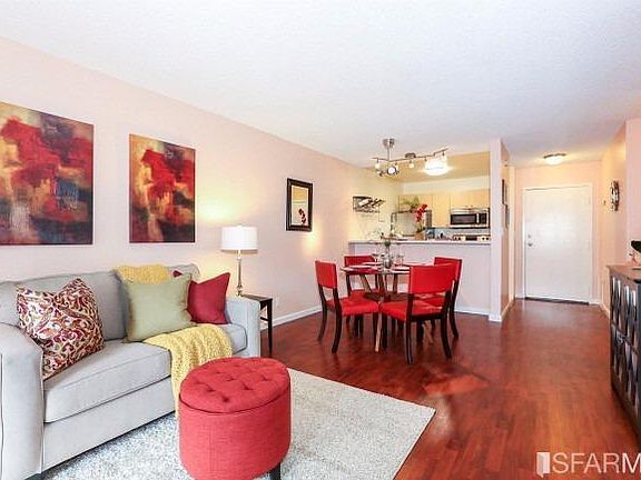 3rd image of 371 Imperial Way APT 210