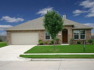 117 Patriot Pkwy, Forney, TX 75126