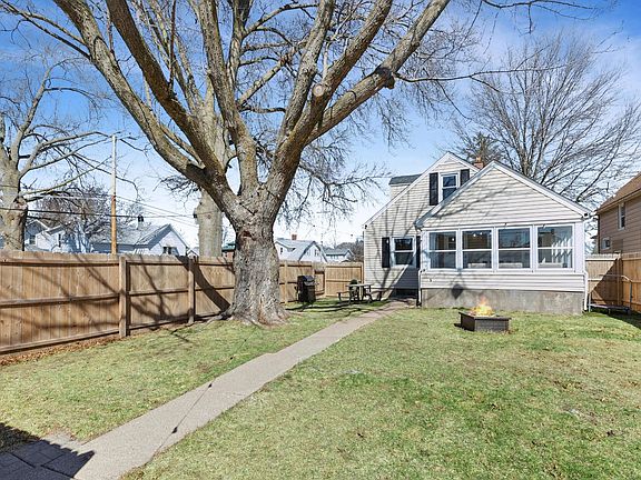 5th image of 2800 15th St