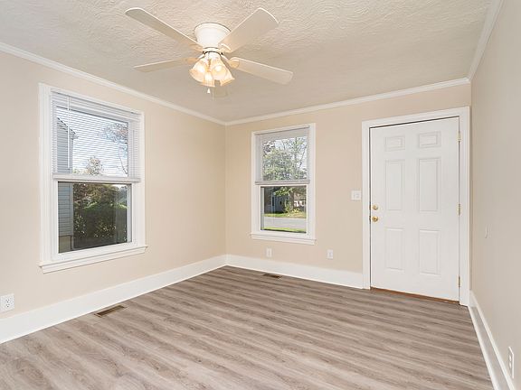 3rd image of 334 James Ave