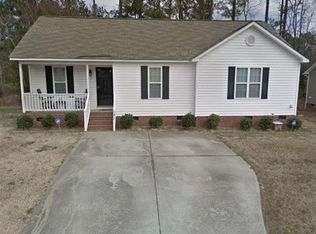 101 Quiet Refuge Ln, Garner, NC 27529