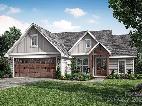 2031 Piper Ridge Dr, Lenoir, NC 28645