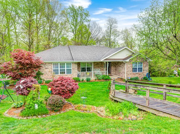 8329 S Christian Dr, Nineveh, IN 46164