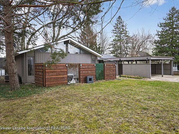 2nd image of 1800-1810 Foxcroft Rd