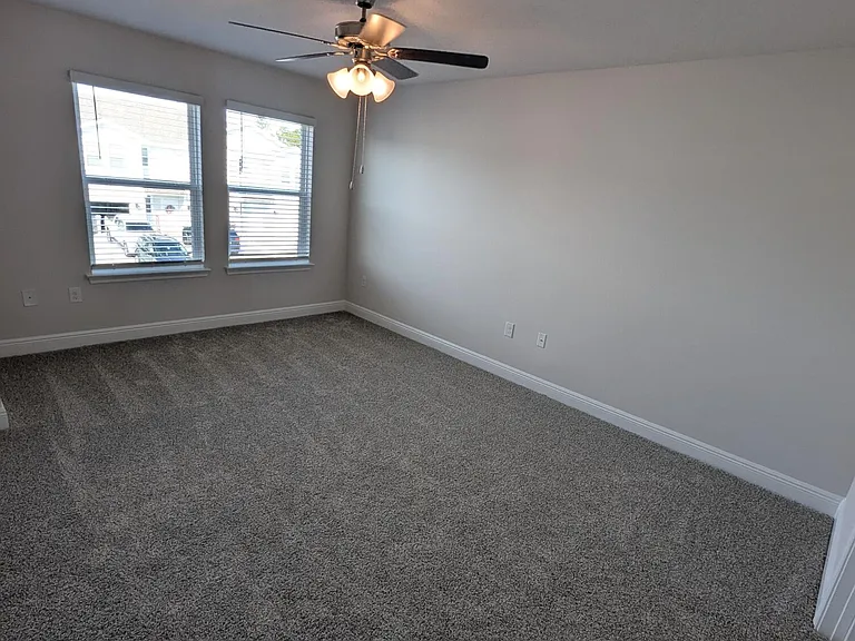 5723 Sandy Walk St — Photo 11