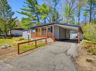 55 Roger Rd, Goffstown, NH 03045