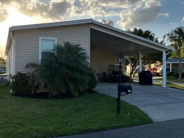 771 Acacia Blossom Ct, Auburndale, FL 33823