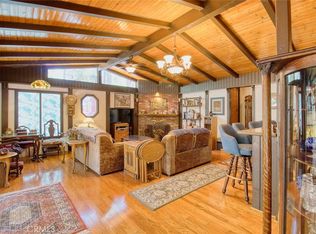 1513 Twin Lakes Dr, Wrightwood, CA 92397