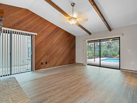 5th image of 109 Harrogate Pl