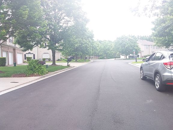 4th image of 1415 Pandoria Ct