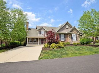 23 James Pl, Cincinnati, OH 45246