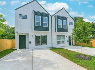 4901 Malmedy Rd #B, Houston, TX 77033