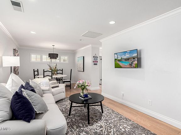 4th image of 333 E KALER Drive