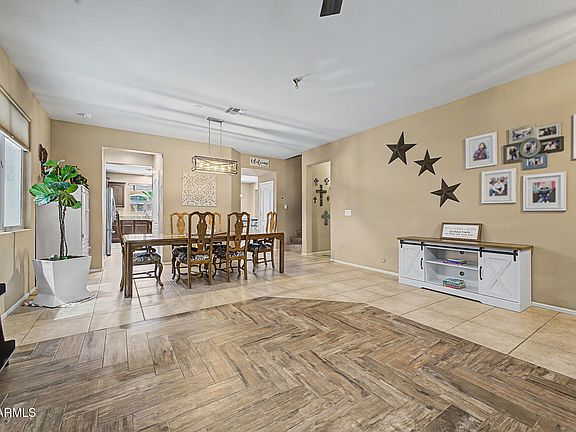 5th image of 17548 W LARKSPUR Drive