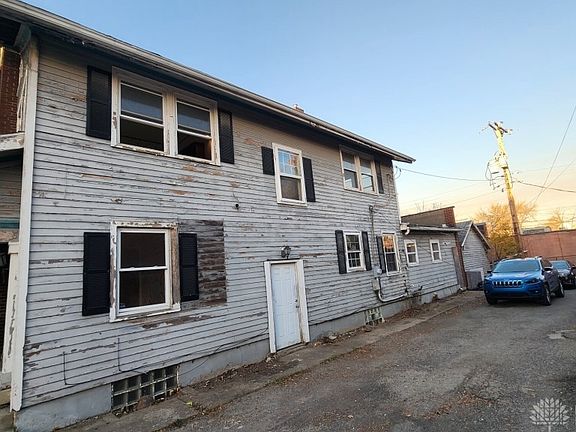 5th image of 24 W Parkwood Dr