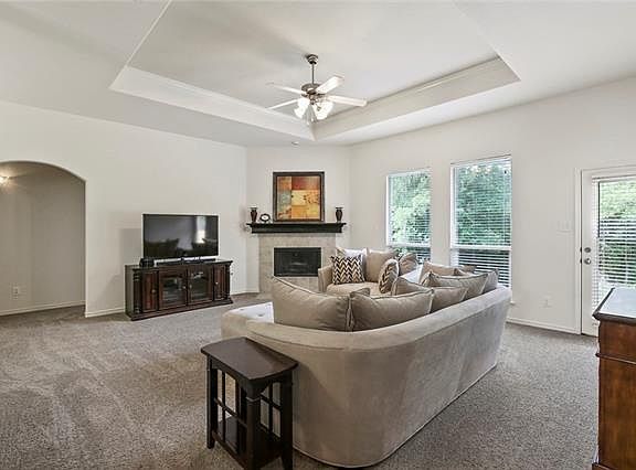 5th image of 1400 Tanglevine Dr