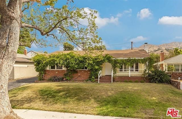 1st image of 1618 Tulare Ave