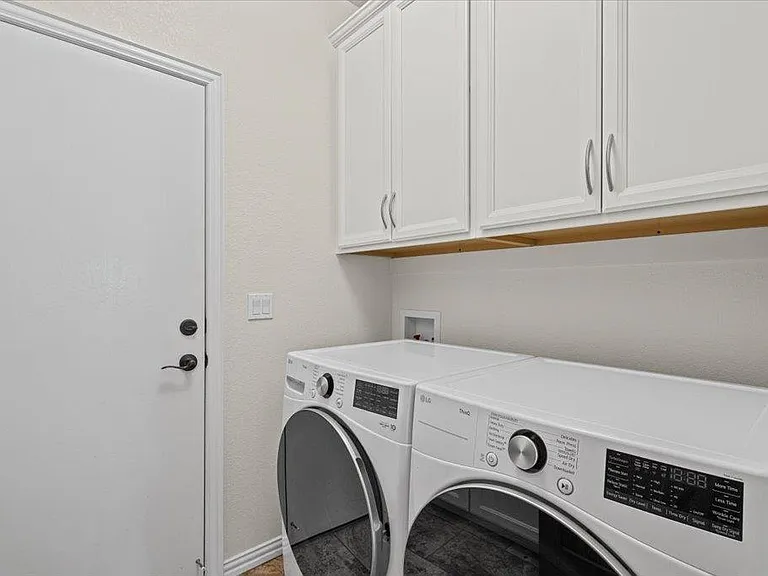 37 Pillow Rd — Photo 16