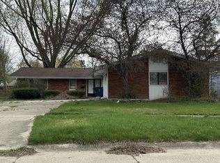 1821 Rockcreek Ln, Flint, MI 48507