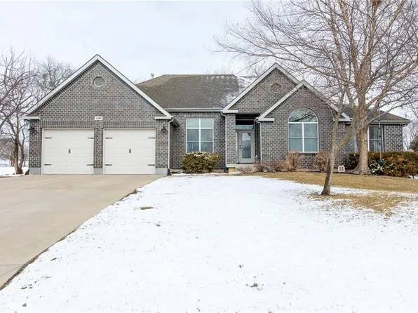 15100 Craig St, Basehor, KS 66007