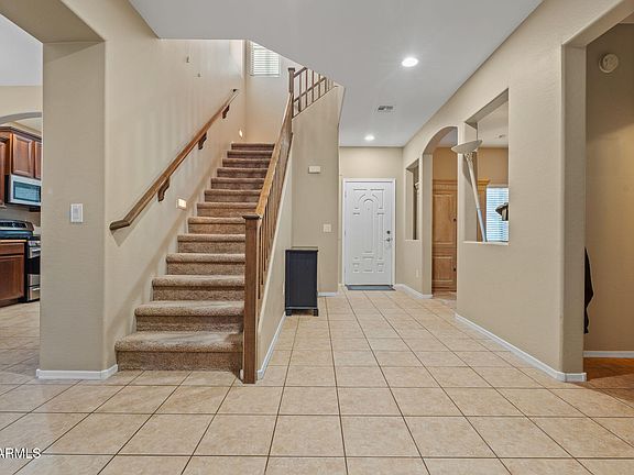 3rd image of 10421 W VIA DEL SOL -- #379