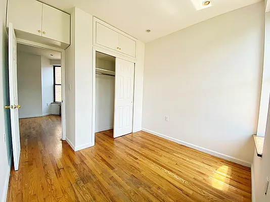 Rented by Union Square Property Management | media 22