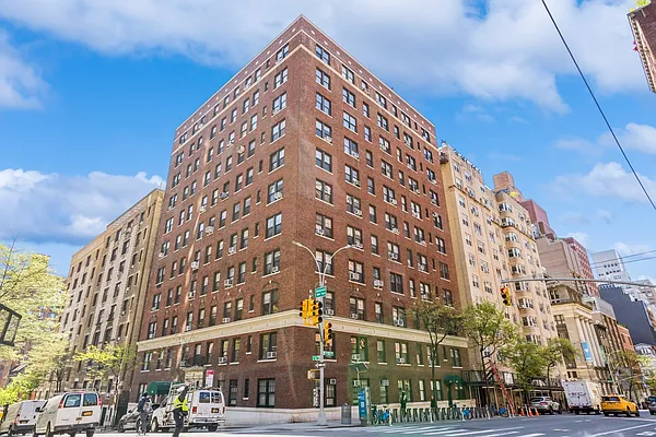 136 East 36th Street #9F in Murray Hill, Manhattan | StreetEasy