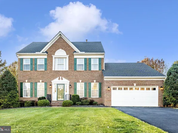 6504 Broadmoor Ter S, Ijamsville, MD 21754