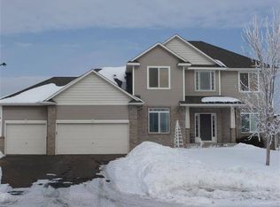 10425 Vera Cruz Dr N, Brooklyn Park, MN 55443