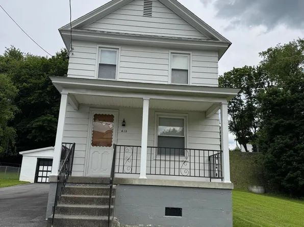 618 Kossuth St #L-18, Throop, PA 18512