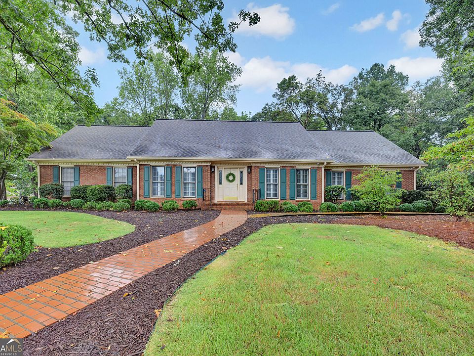 1st image of 1140 Azalea Cir SE