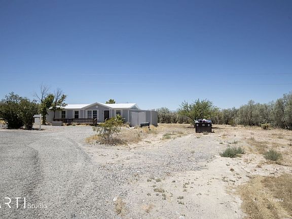 4th image of 433 N Shadow Mountain Ln