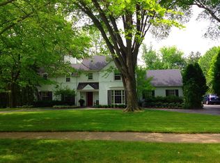 1017 Buckingham Rd, Grosse Pointe Park, MI 48230